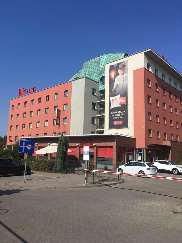Ibis Katowice - Zabrze Hotell Eksteriør bilde