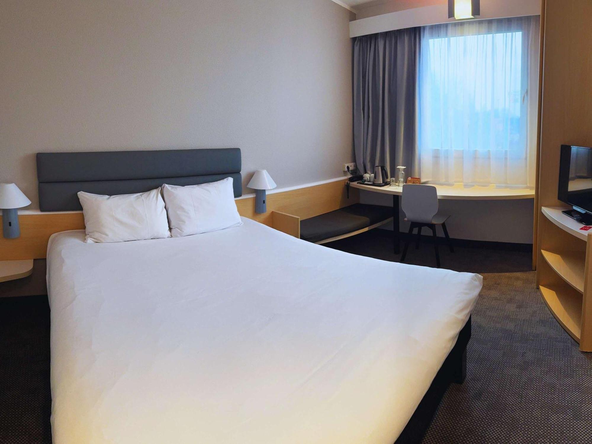 Ibis Katowice - Zabrze Hotell Eksteriør bilde